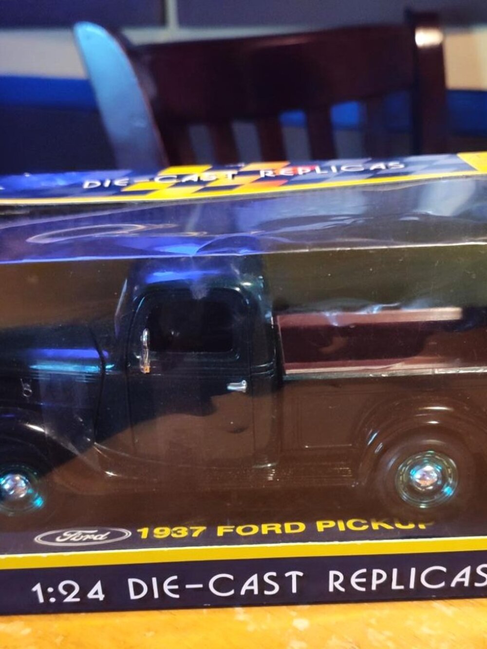vintage Motormax  1937 Ford Pickup American Classics SHIPS FREE